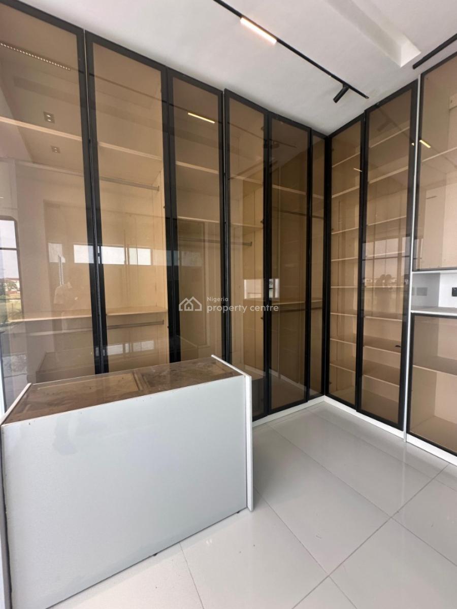 Magnificent 5 Bedroom Duplex with a Cinema,pool,gym and Bq, Chevron, Lekki, Lagos, Detached Duplex for Sale