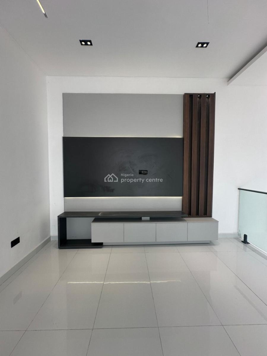 Magnificent 5 Bedroom Duplex with a Cinema,pool,gym and Bq, Chevron, Lekki, Lagos, Detached Duplex for Sale