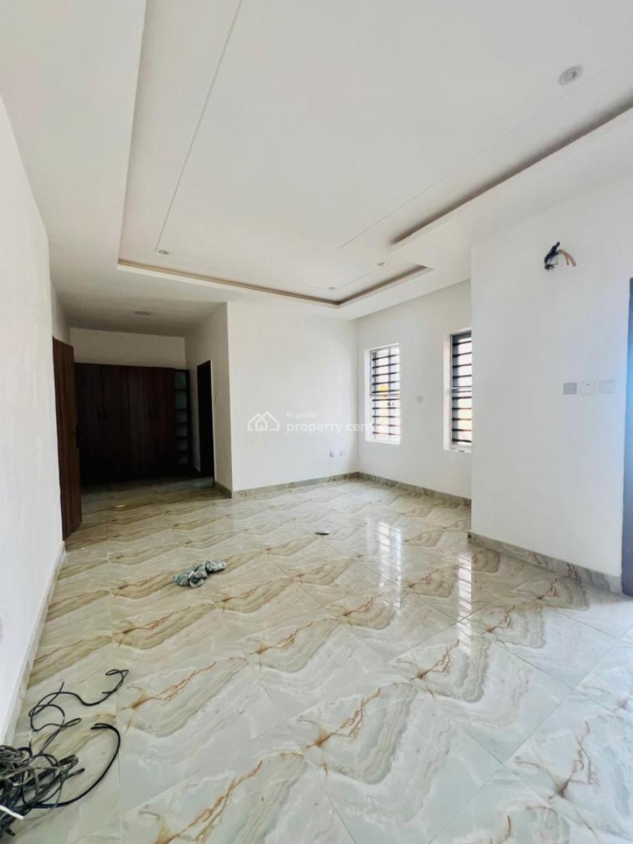 Spacious Brand New Serviced 4 Bedrooms  Terrace Property + Bq, Off Admiralty Way, Lekki, Lagos, House for Rent