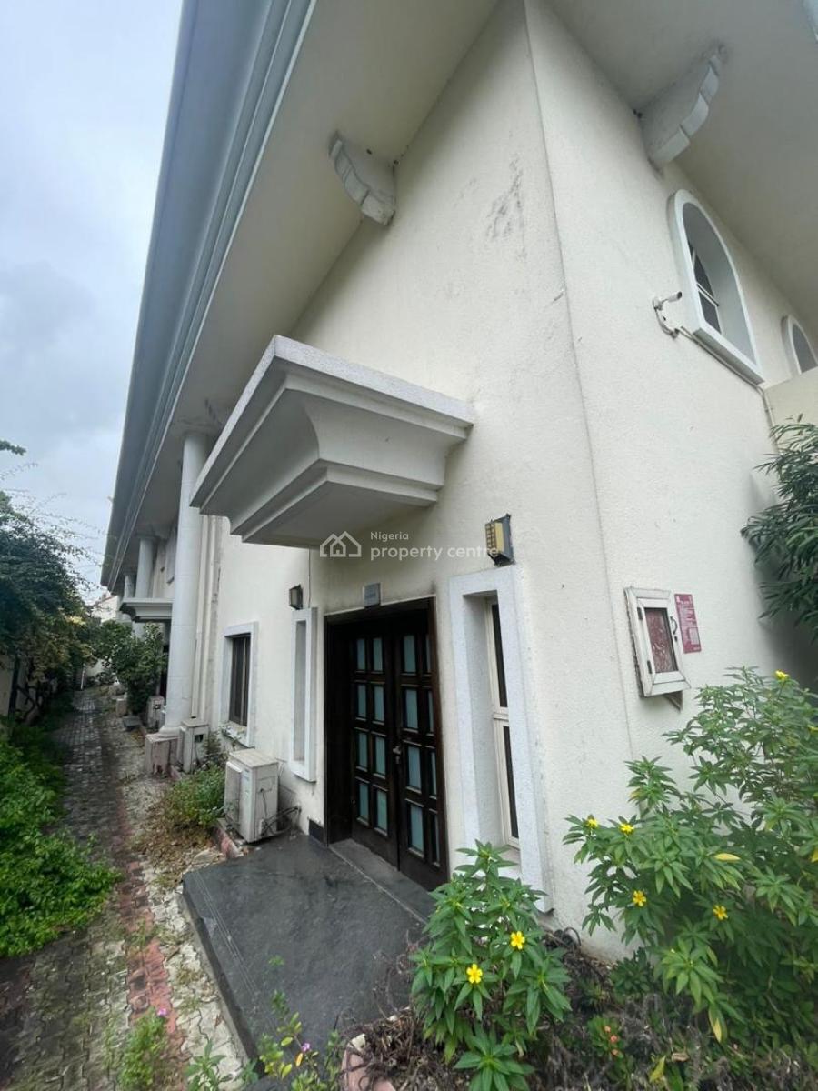Hotel, Dolphin Extension, Ikoyi, Lagos, Hotel / Guest House for Sale