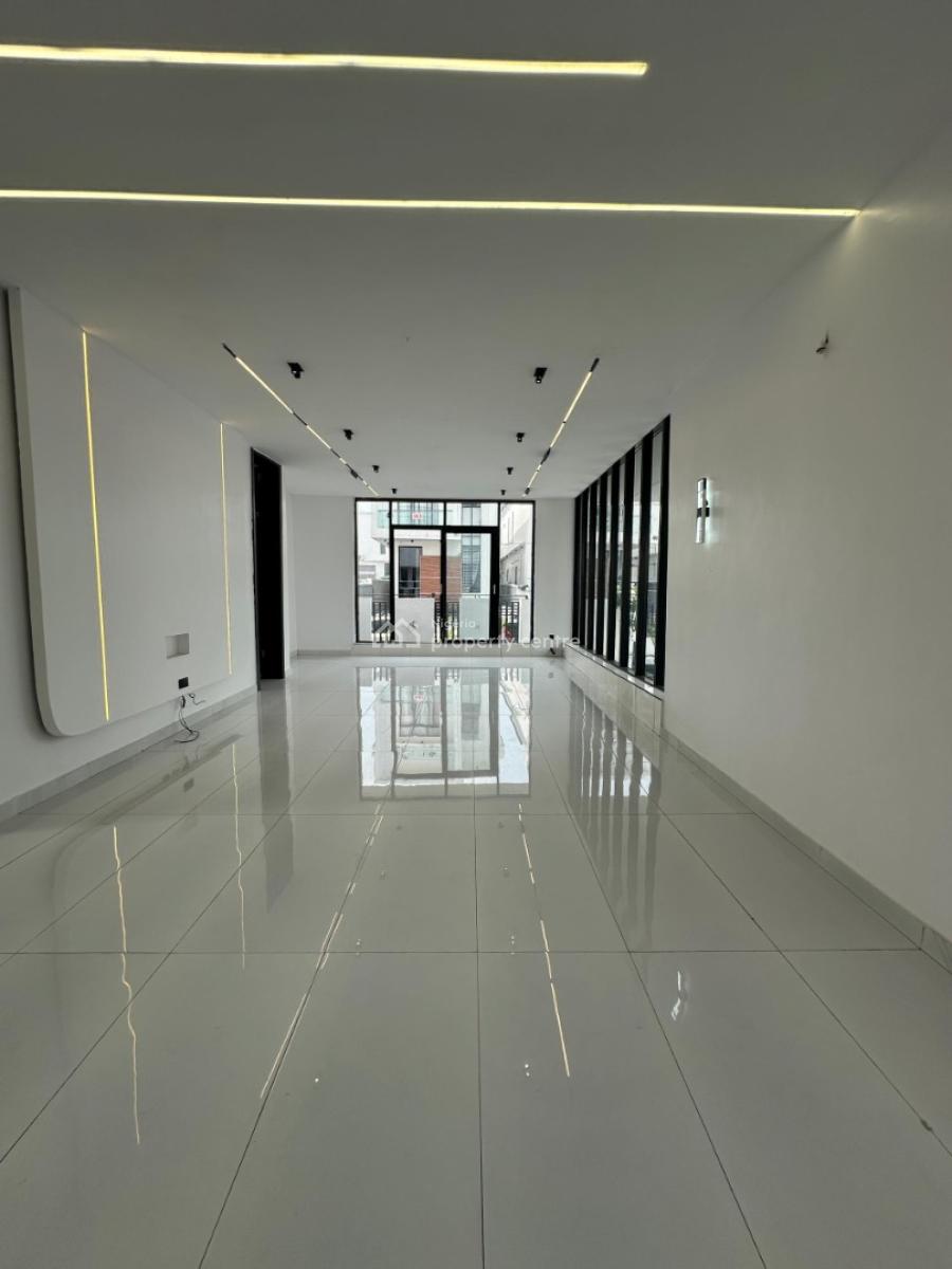 Enormous 5 Bedroom Duplex with a Bq and a Beautiful Garden, Chevron, Lekki, Lagos, Detached Duplex for Sale