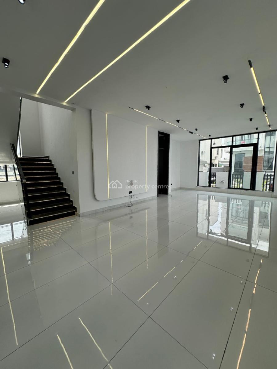 Enormous 5 Bedroom Duplex with a Bq and a Beautiful Garden, Chevron, Lekki, Lagos, Detached Duplex for Sale