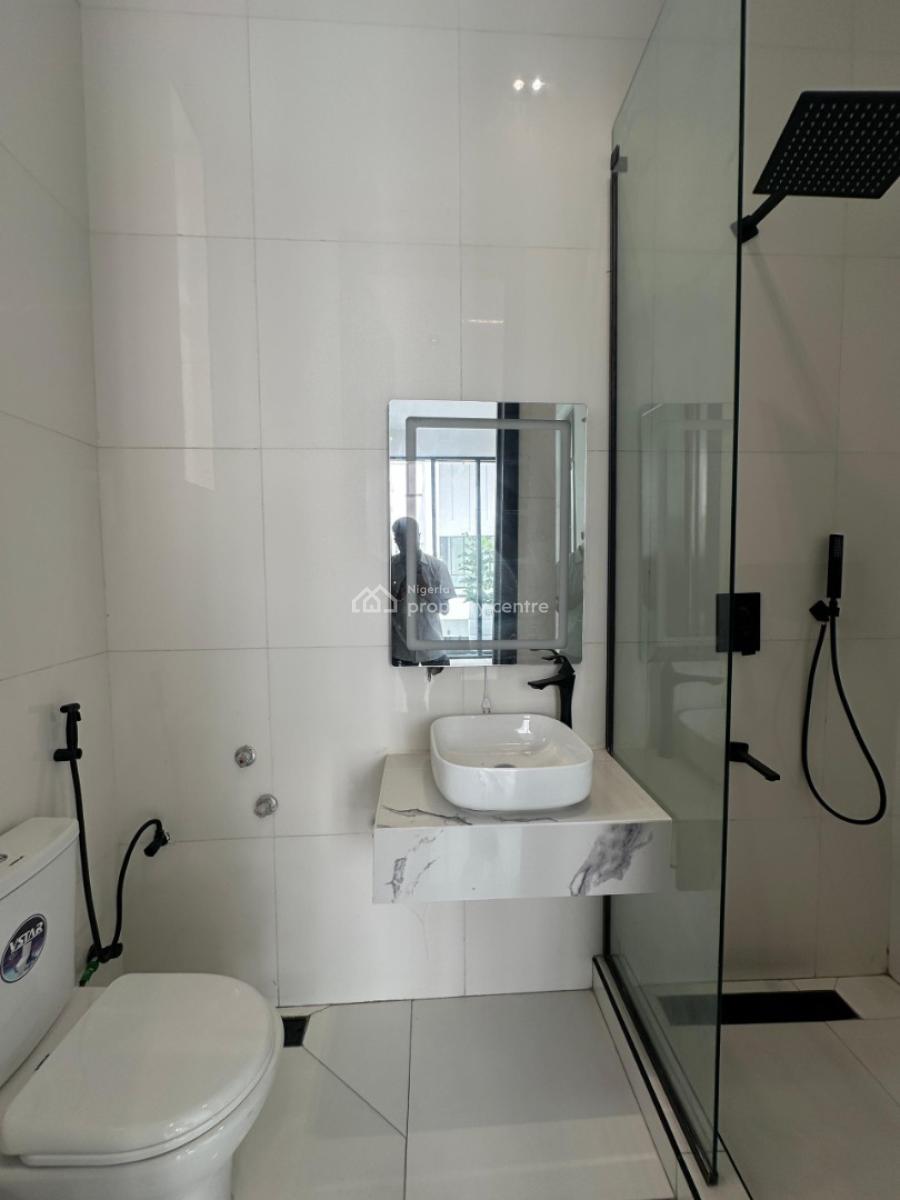 Enormous 5 Bedroom Duplex with a Bq and a Beautiful Garden, Chevron, Lekki, Lagos, Detached Duplex for Sale