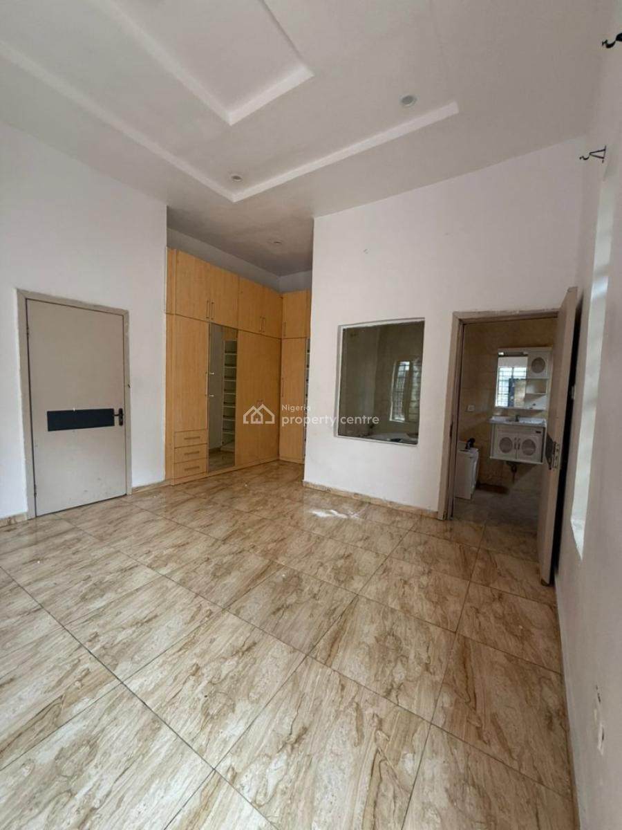 Newly Built & Clean Masterbedroom, Royal Pine, Orchid, Lekki Phase 2, Lekki, Lagos, Self Contain (single Rooms) for Rent