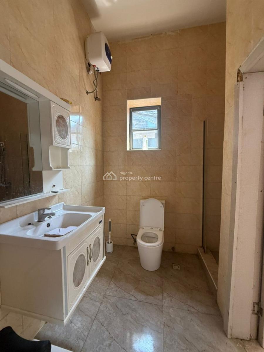 Newly Built & Clean Masterbedroom, Royal Pine, Orchid, Lekki Phase 2, Lekki, Lagos, Self Contain (single Rooms) for Rent