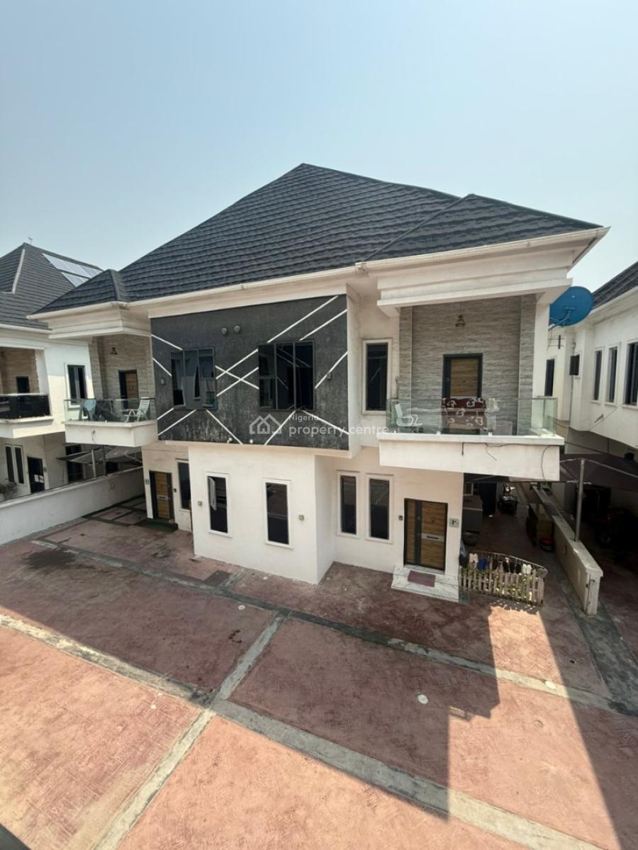 Newly Built & Clean Masterbedroom, Royal Pine, Orchid, Lekki Phase 2, Lekki, Lagos, Self Contain (single Rooms) for Rent