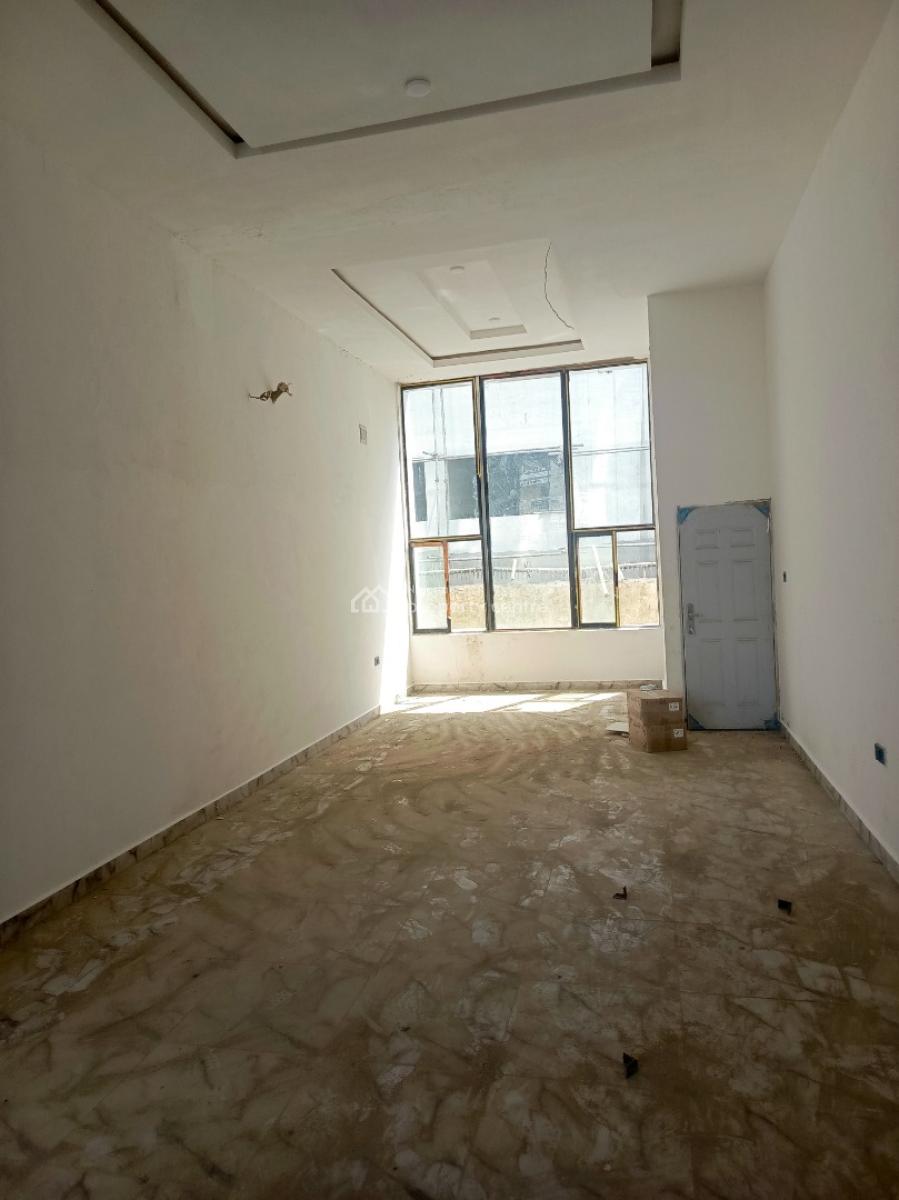 Brand New Office/ Shop About 40sqm All Floors Available, Main, Gwarinpa, Abuja, Plaza / Complex / Mall for Rent