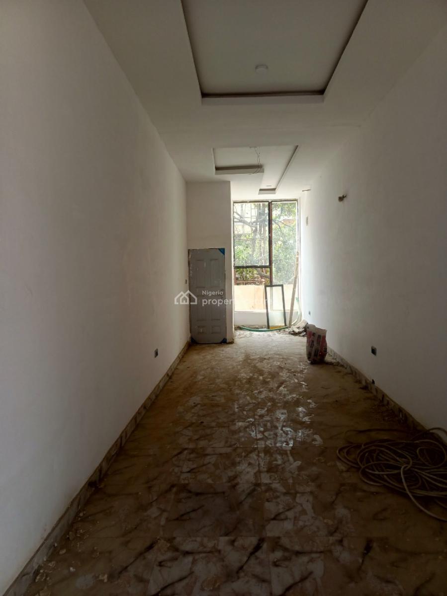 Brand New Office/ Shop About 40sqm All Floors Available, Main, Gwarinpa, Abuja, Plaza / Complex / Mall for Rent