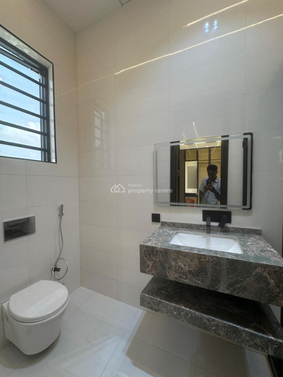 Excellent 5 Bedroom Duplex with a Bq and a Pool, Chevron, Lekki, Lagos, Detached Duplex for Sale