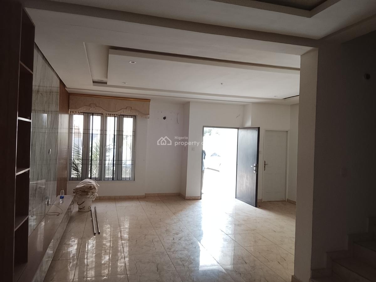 Serviced 4 Bedroom Terrace Duplex with a Room Bq, Durumi, Abuja, Terraced Duplex for Rent
