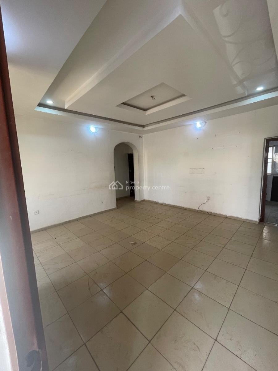 2-bedroom Flat on a Tarred Road, Dawaki News Engineering, Dawaki, Gwarinpa, Abuja, Flat / Apartment for Rent