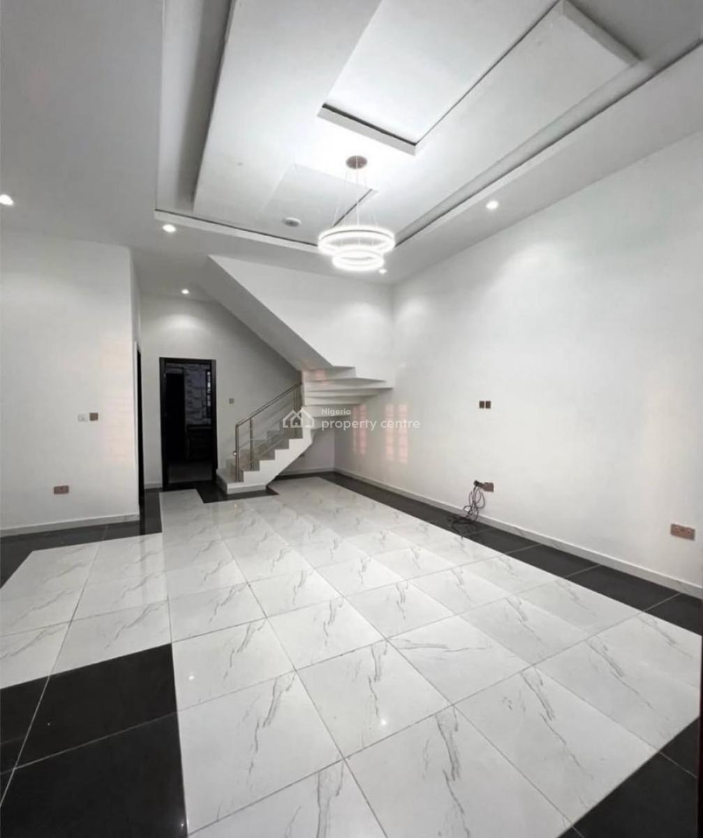 4 𝐁𝐄𝐃𝐑𝐎𝐎𝐌 𝐒𝐄𝐌𝐈 𝐃𝐄𝐓𝐀𝐂𝐇𝐄𝐃 𝐃𝐔𝐏𝐋ex, Orchid, Lekki, Lagos, Semi-detached Duplex for Rent