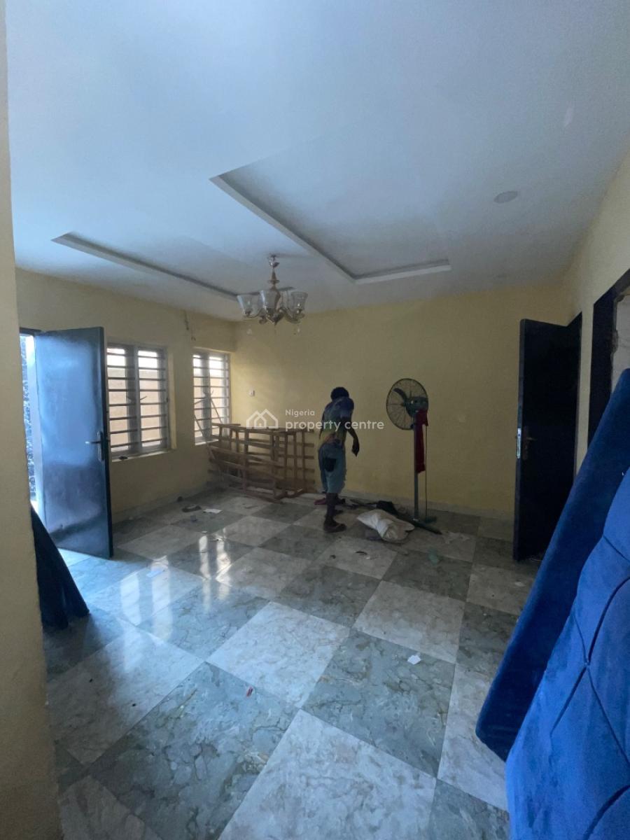 a Spacious 2 Bedroom Apartment, Mobil Road, Ilaje, Ajah, Lagos, Flat / Apartment for Rent