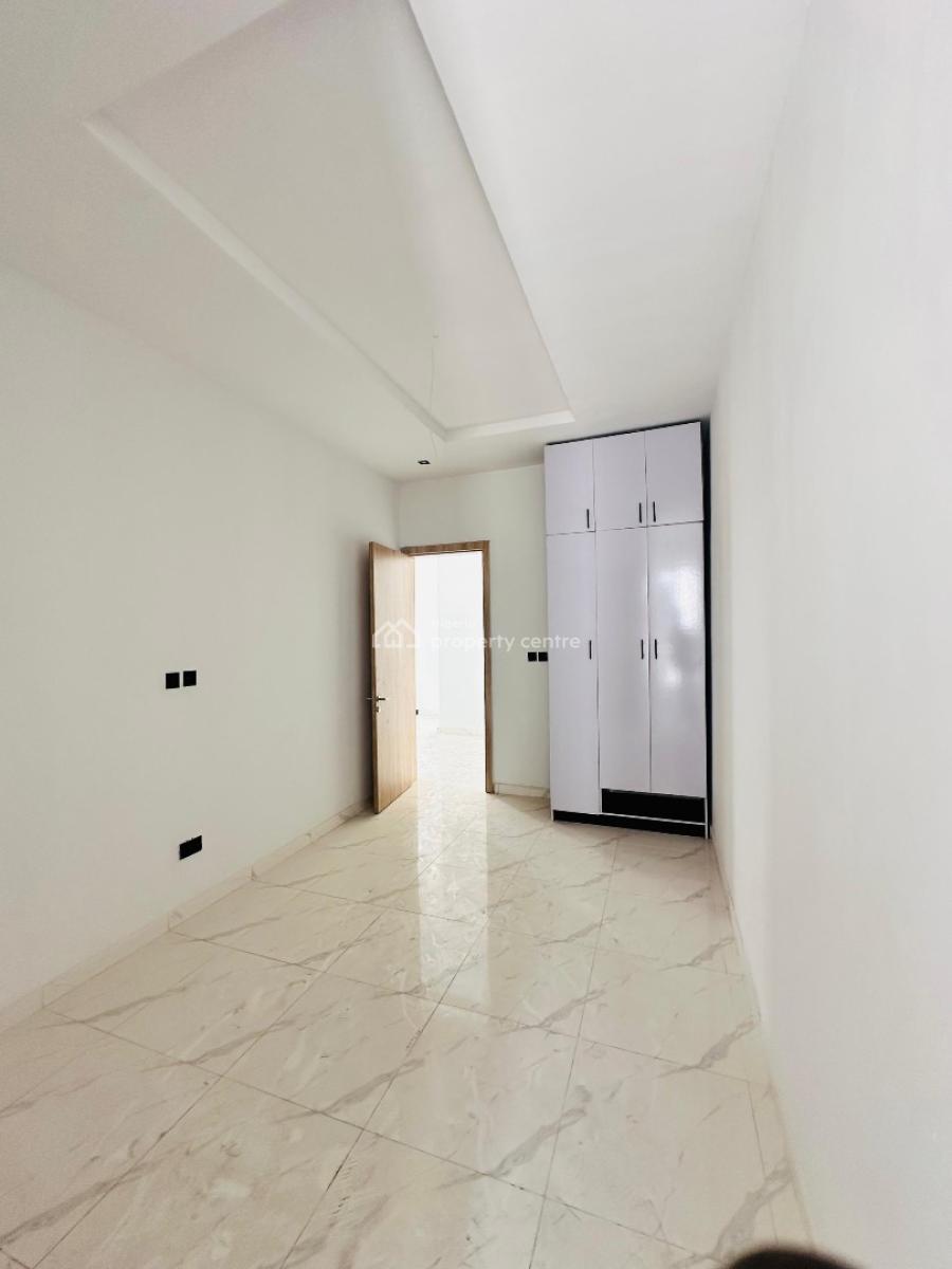 Luxurious 4 Bedrooms Terraced Duplex. Self Compound, Ikota Gra, Ikota, Lekki, Lagos, Detached Duplex for Sale