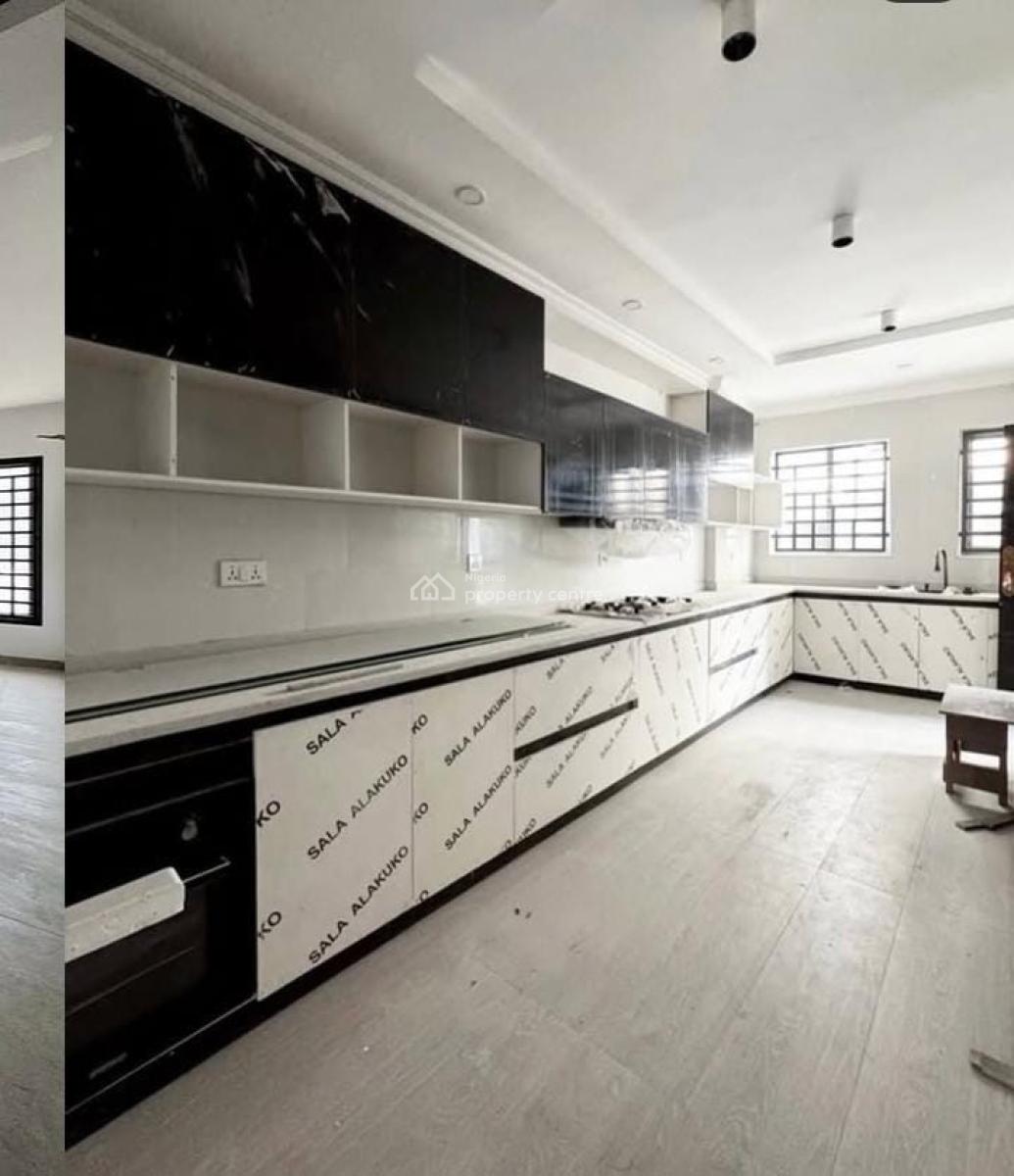 4 Bedroom Apartments, Phase 1, Lekki, Lagos, Flat / Apartment for Rent