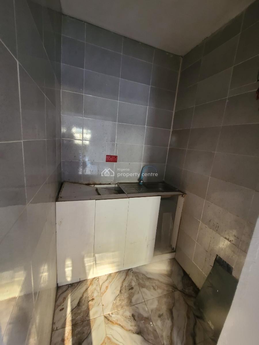 Studio Apartment, Ikota First Gate, Lekki, Lagos, Self Contain (single Rooms) for Rent