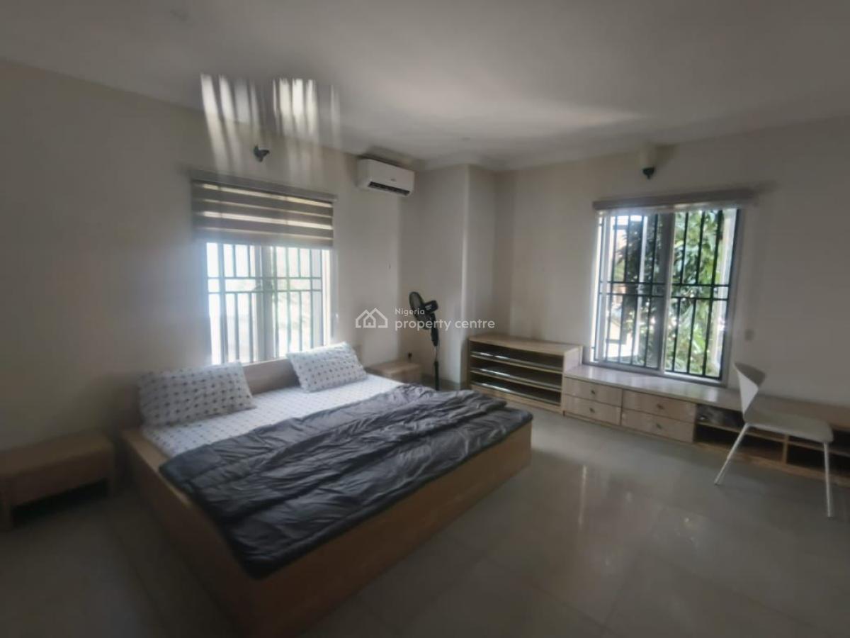 Newly Furnished 3 Bedroom Apartment with  Bq, Ologolo Spg Road, Lekki, Lagos, Flat / Apartment for Rent
