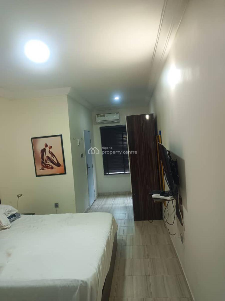 Newly Furnished 3 Bedroom Apartment with  Bq, Ologolo Spg Road, Lekki, Lagos, Flat / Apartment for Rent