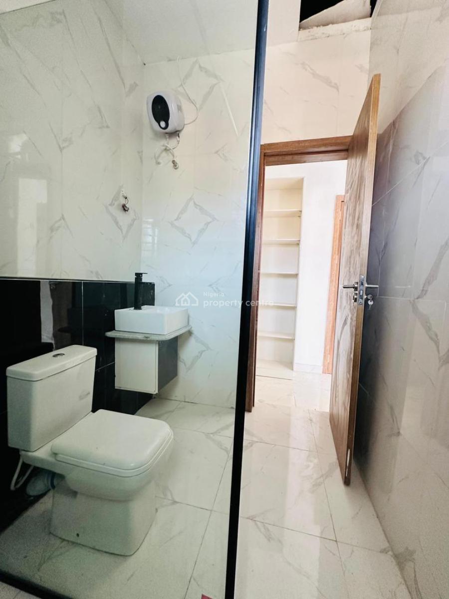 Luxurious 4 Bedroom Terrace Duplex, Ikota Gra, Lekki, Lagos, Terraced Duplex for Sale