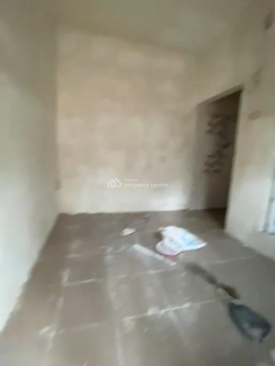 Standard Clean and Very Decent Roomself Contained, Off Pedro Road, Pedro, Gbagada, Lagos, Self Contain (single Rooms) for Rent
