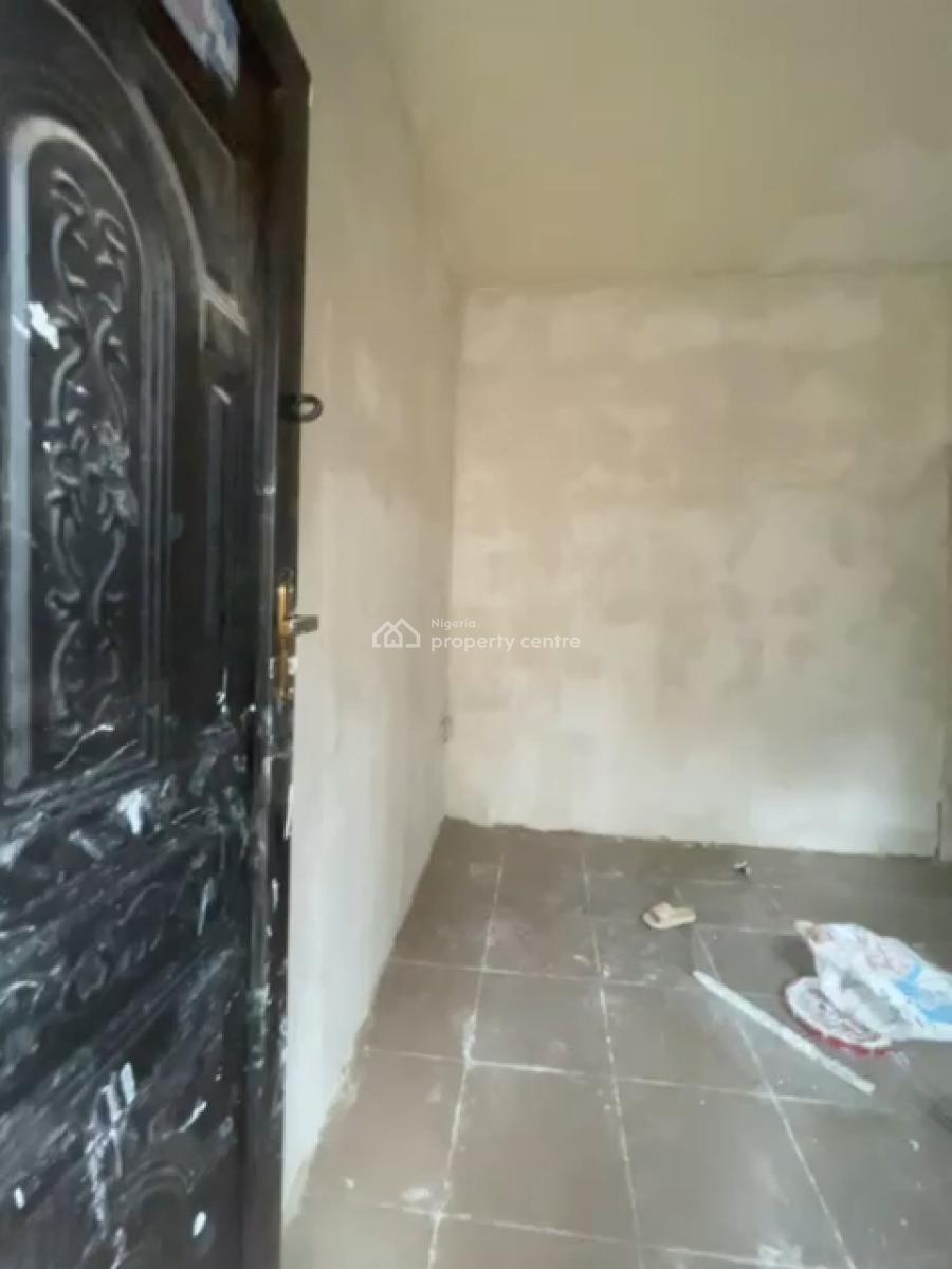 Standard Clean and Very Decent Roomself Contained, Off Pedro Road, Pedro, Gbagada, Lagos, Self Contain (single Rooms) for Rent