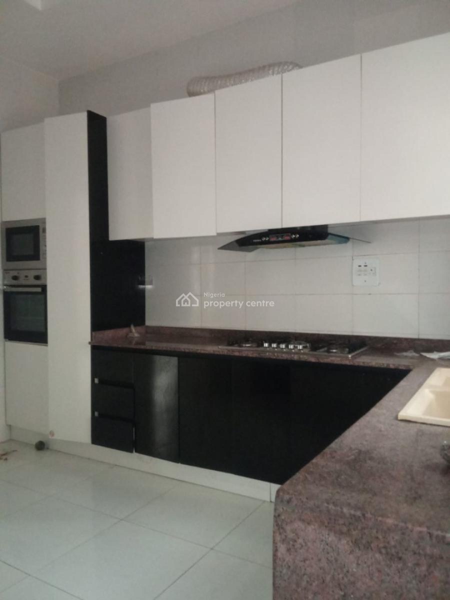 4 Bedroom Terrace Duplex  Specious Rooms, Lekki, Lagos, Terraced Duplex for Rent