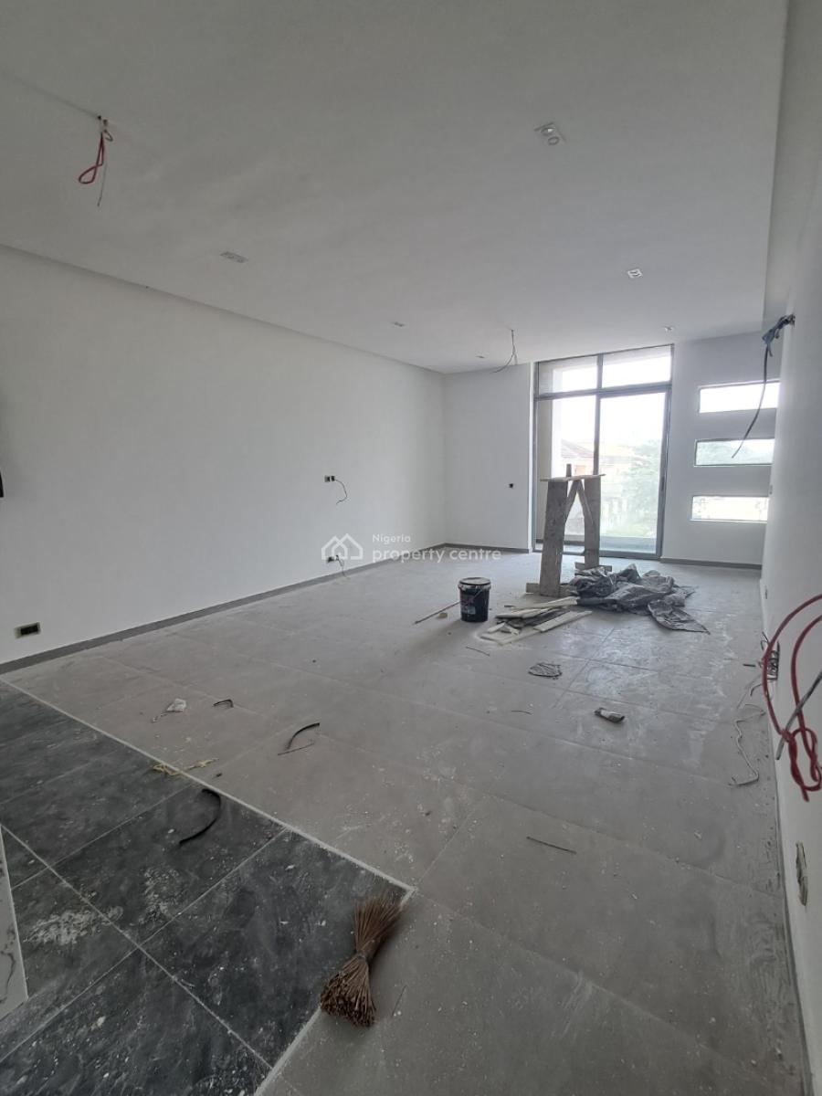 Exclusive 3 Bedroom Terrace Plus Bq in a Self Compund., Lekki Phase 1, Lekki, Lagos, Terraced Duplex for Sale