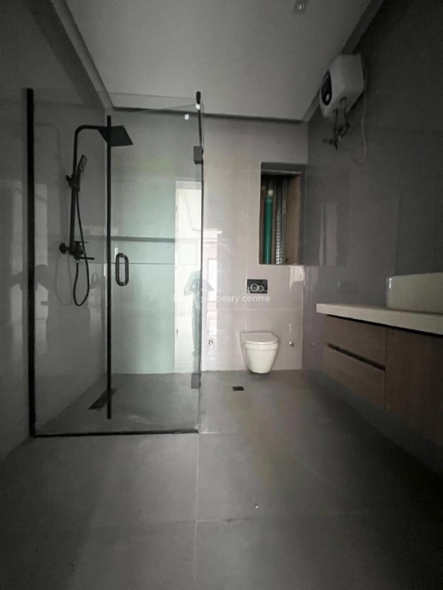 Luxurious 3 Bedroom Apartments with Swimming Pool & Elevator, Lekki Phase 1, Lekki, Lagos, Flat / Apartment for Sale