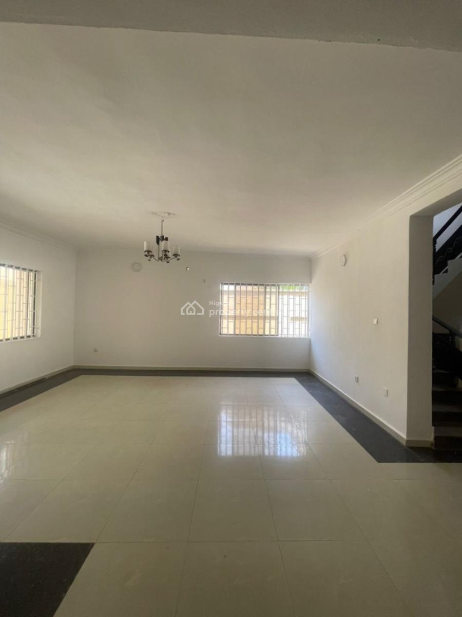 Standard 5 Bedroom Semi Detached Stand Alone Duplex with 2 Room Bq, Maitama District, Abuja, Semi-detached Duplex for Rent