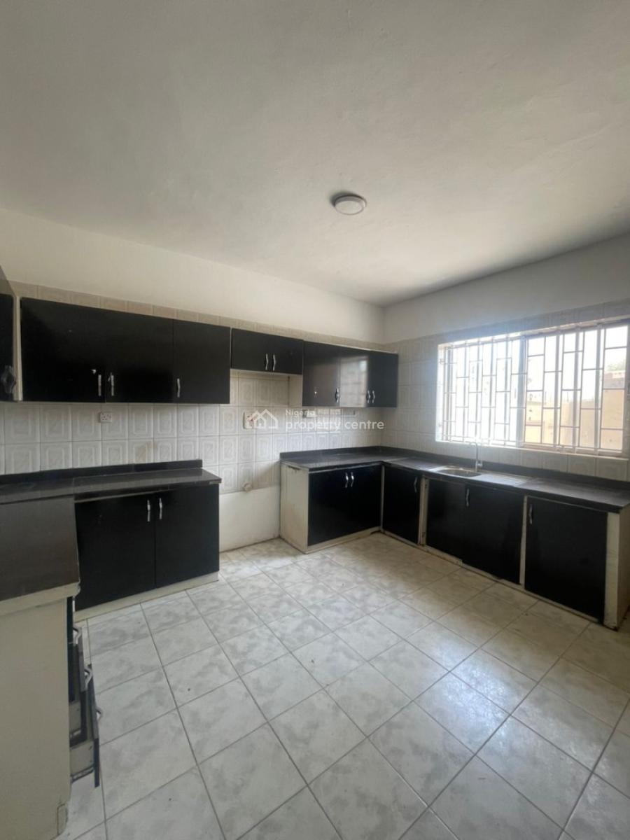 Standard 5 Bedroom Semi Detached Stand Alone Duplex with 2 Room Bq, Maitama District, Abuja, Semi-detached Duplex for Rent