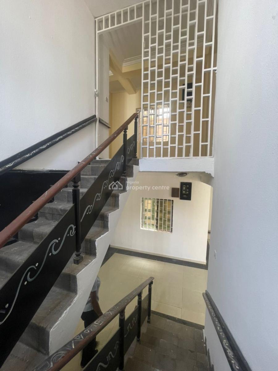 Standard 5 Bedroom Semi Detached Stand Alone Duplex with 2 Room Bq, Maitama District, Abuja, Semi-detached Duplex for Rent
