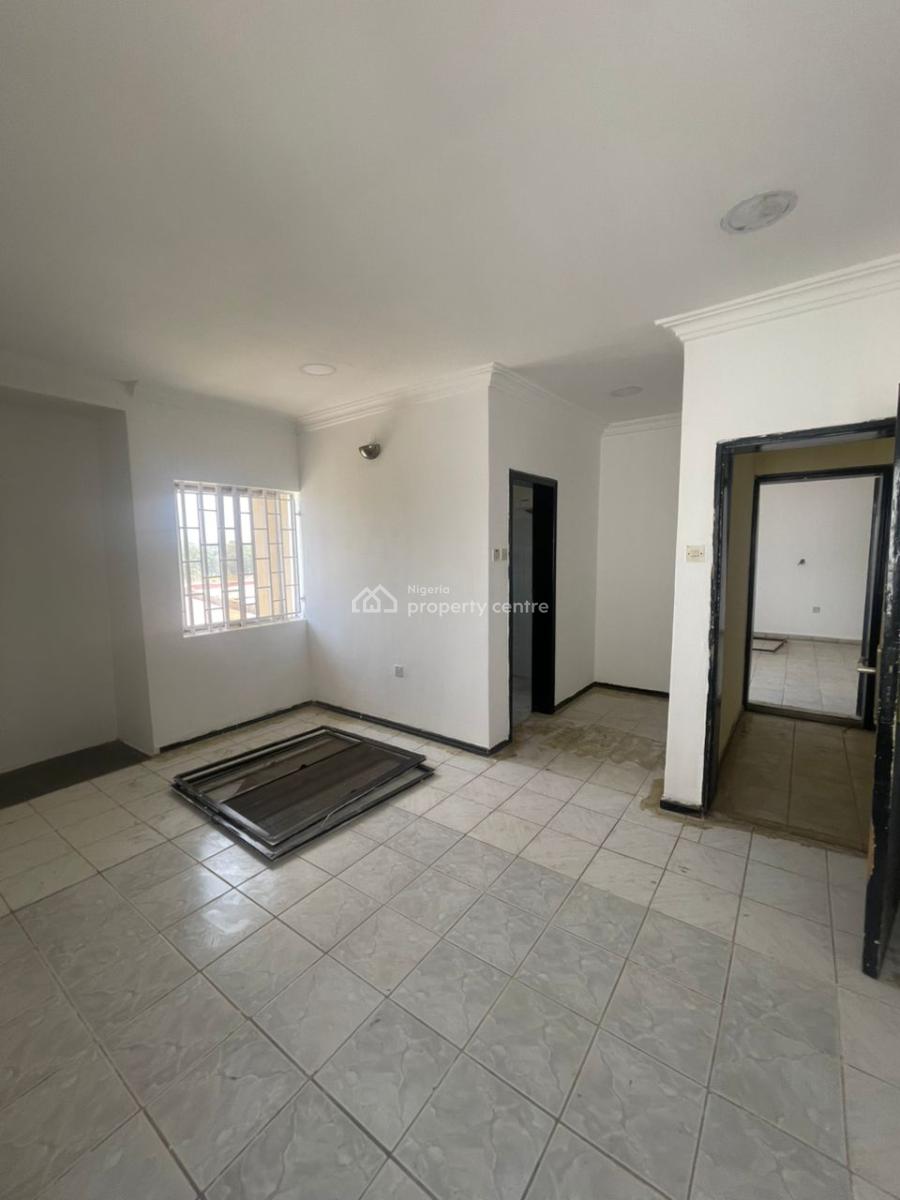 Standard 5 Bedroom Semi Detached Stand Alone Duplex with 2 Room Bq, Maitama District, Abuja, Semi-detached Duplex for Rent