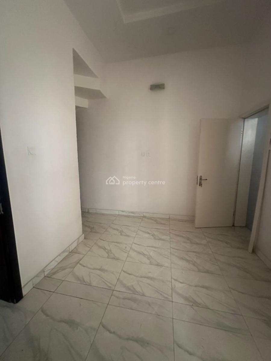 Single Room Share Apartment, Gra, Ikota, Lekki, Lagos, House for Rent