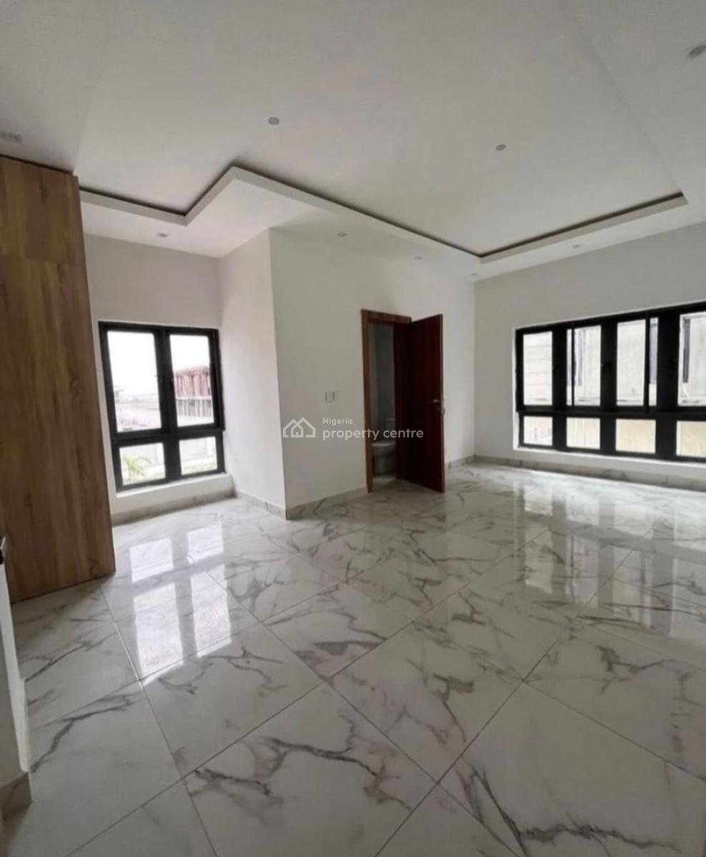 Serviced with 24/7 Power Supply 4 Bedroom En-suite Townhouse with an E, Lekki Phase 1, Lekki, Lagos, Terraced Duplex for Rent