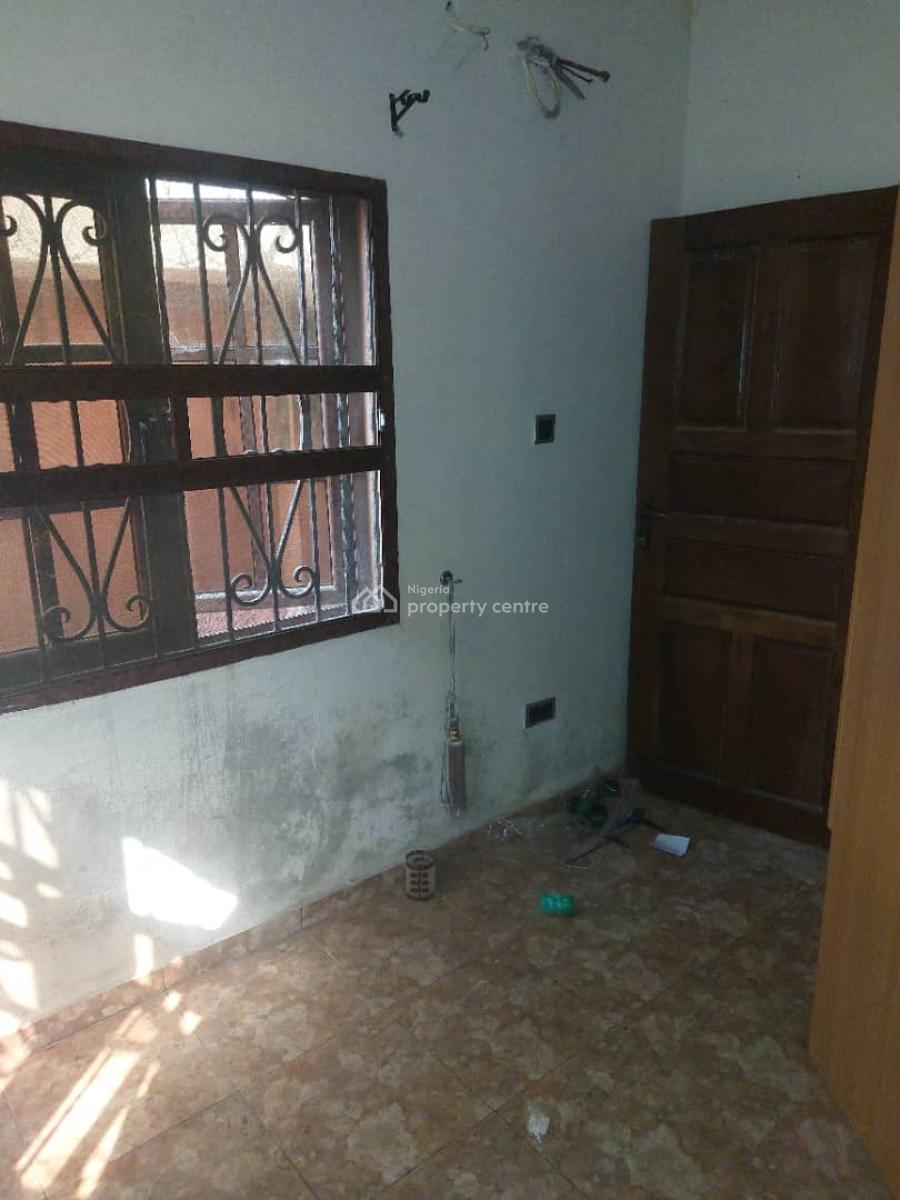 Mini Flat, Magodo, Lagos, Mini Flat (room and Parlour) for Rent