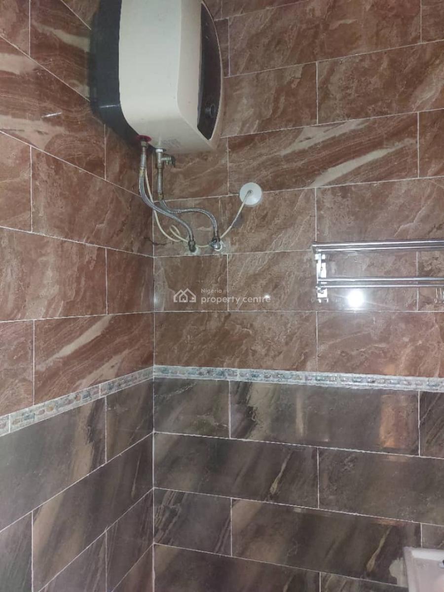 Mini Flat, Magodo, Lagos, Mini Flat (room and Parlour) for Rent