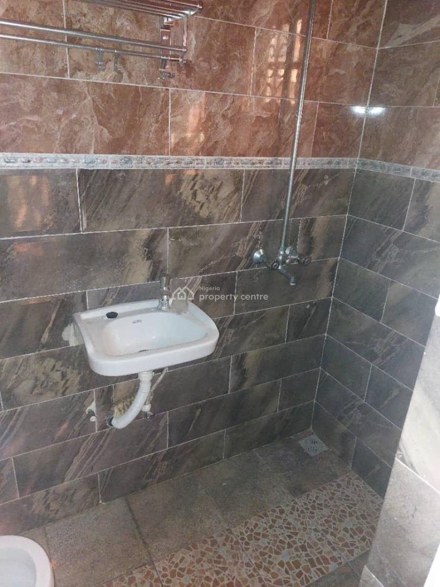 Mini Flat, Magodo, Lagos, Mini Flat (room and Parlour) for Rent