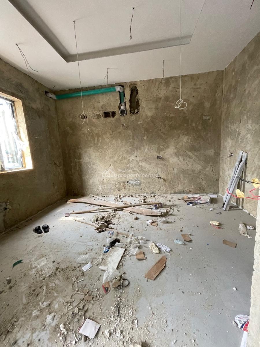 4 Bedroom Terrace Luxury Service Apartment, Lekki Right, Lekki Phase 1, Lekki, Lagos, Terraced Duplex for Sale