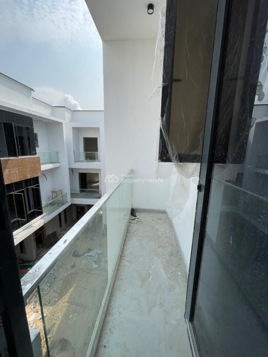 4 Bedroom Terrace Luxury Service Apartment, Lekki Right, Lekki Phase 1, Lekki, Lagos, Terraced Duplex for Sale