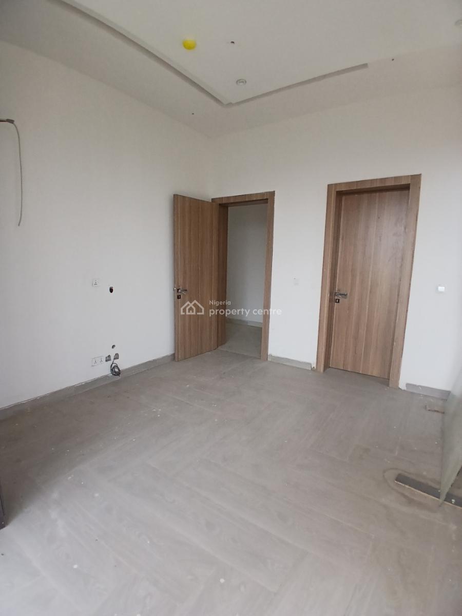 Newly Built and Well-finished and Serviced 3 Bedroom En-suite Flat. It, Ikate Elegushi, Lekki, Lagos, Flat / Apartment for Sale