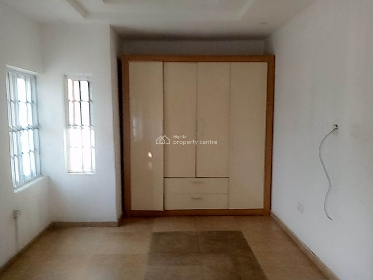 a Neatly and Massively Built 4 Bedroom Terraced Duplex and a Bq, Osapa, Lekki, Lagos, Terraced Duplex for Rent