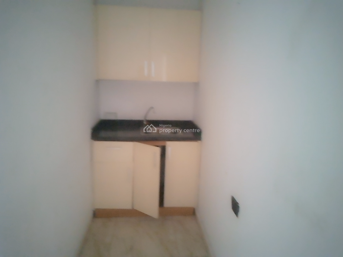 a Neatly and Massively Built 4 Bedroom Terraced Duplex and a Bq, Osapa, Lekki, Lagos, Terraced Duplex for Rent