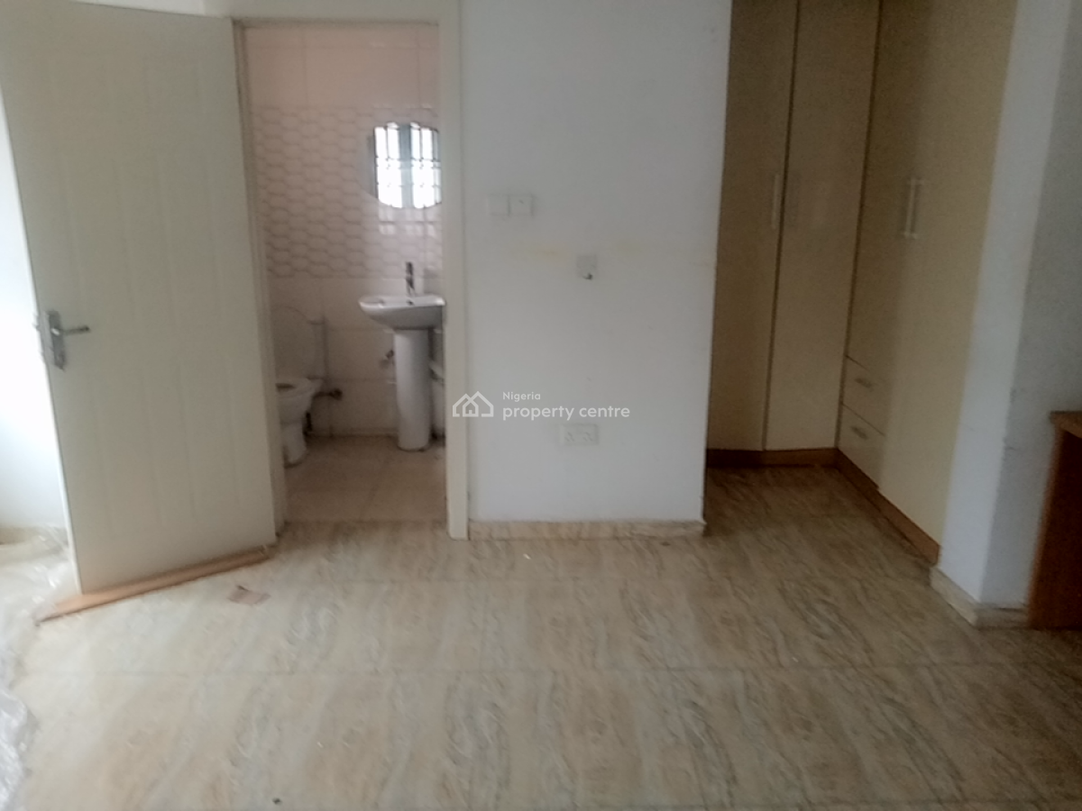 a Neatly and Massively Built 4 Bedroom Terraced Duplex and a Bq, Osapa, Lekki, Lagos, Terraced Duplex for Rent