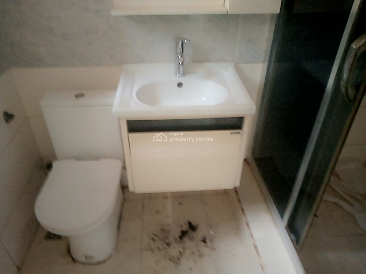 a Neatly and Massively Built 4 Bedroom Terraced Duplex and a Bq, Osapa, Lekki, Lagos, Terraced Duplex for Rent