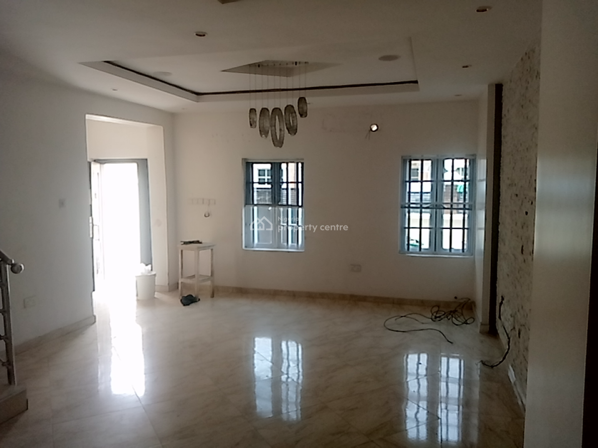 a Neatly and Massively Built 4 Bedroom Terraced Duplex and a Bq, Osapa, Lekki, Lagos, Terraced Duplex for Rent