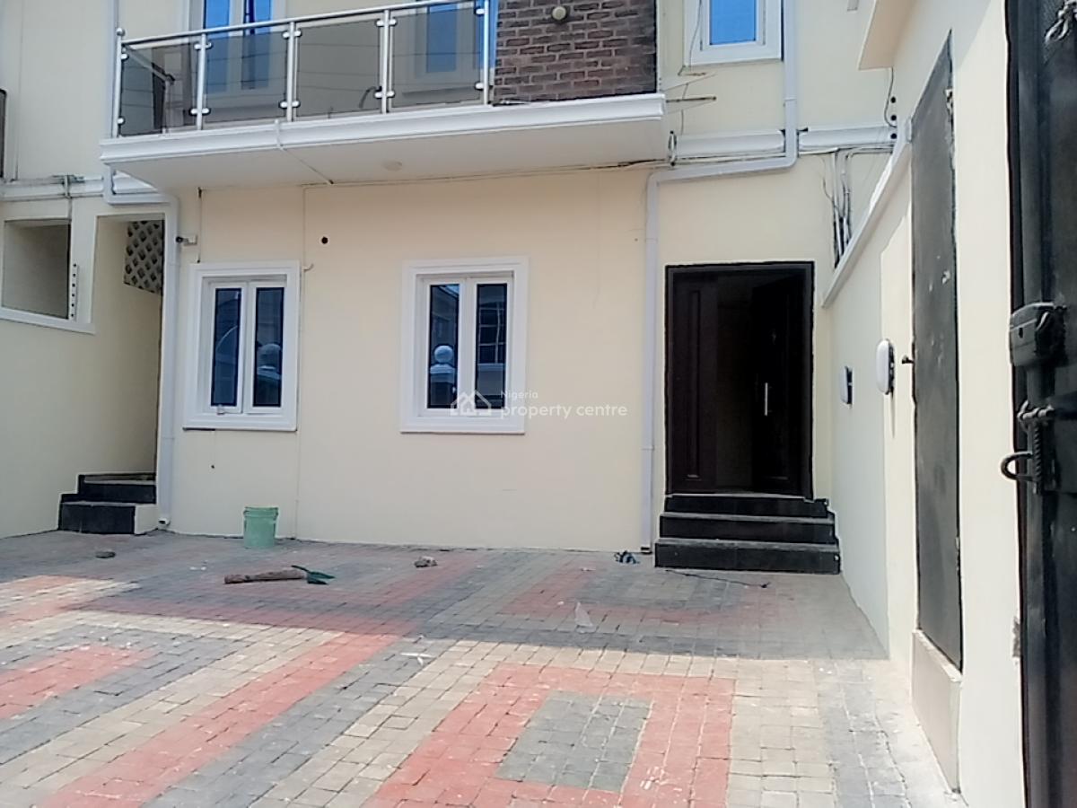 a Neatly and Massively Built 4 Bedroom Terraced Duplex and a Bq, Osapa, Lekki, Lagos, Terraced Duplex for Rent