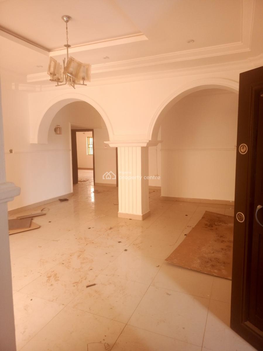 Newly Vacated 3 Bedroom Flat, Close to Maitama, Katampe, Abuja, Flat / Apartment for Rent