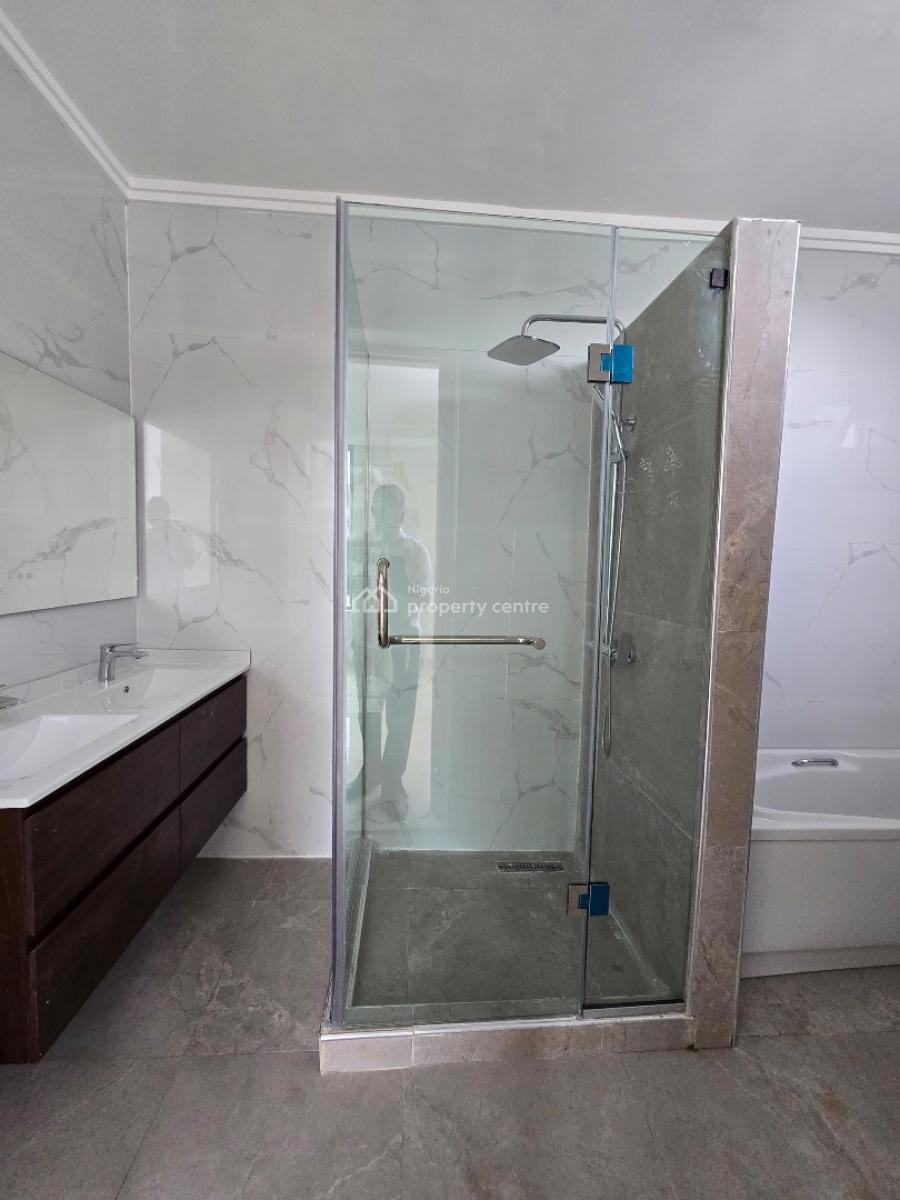 Luxury 4-bedroom Maisonette with Boys Quarters,, Lekki Phase 1, Lekki Phase 1, Lekki, Lagos, Block of Flats for Sale