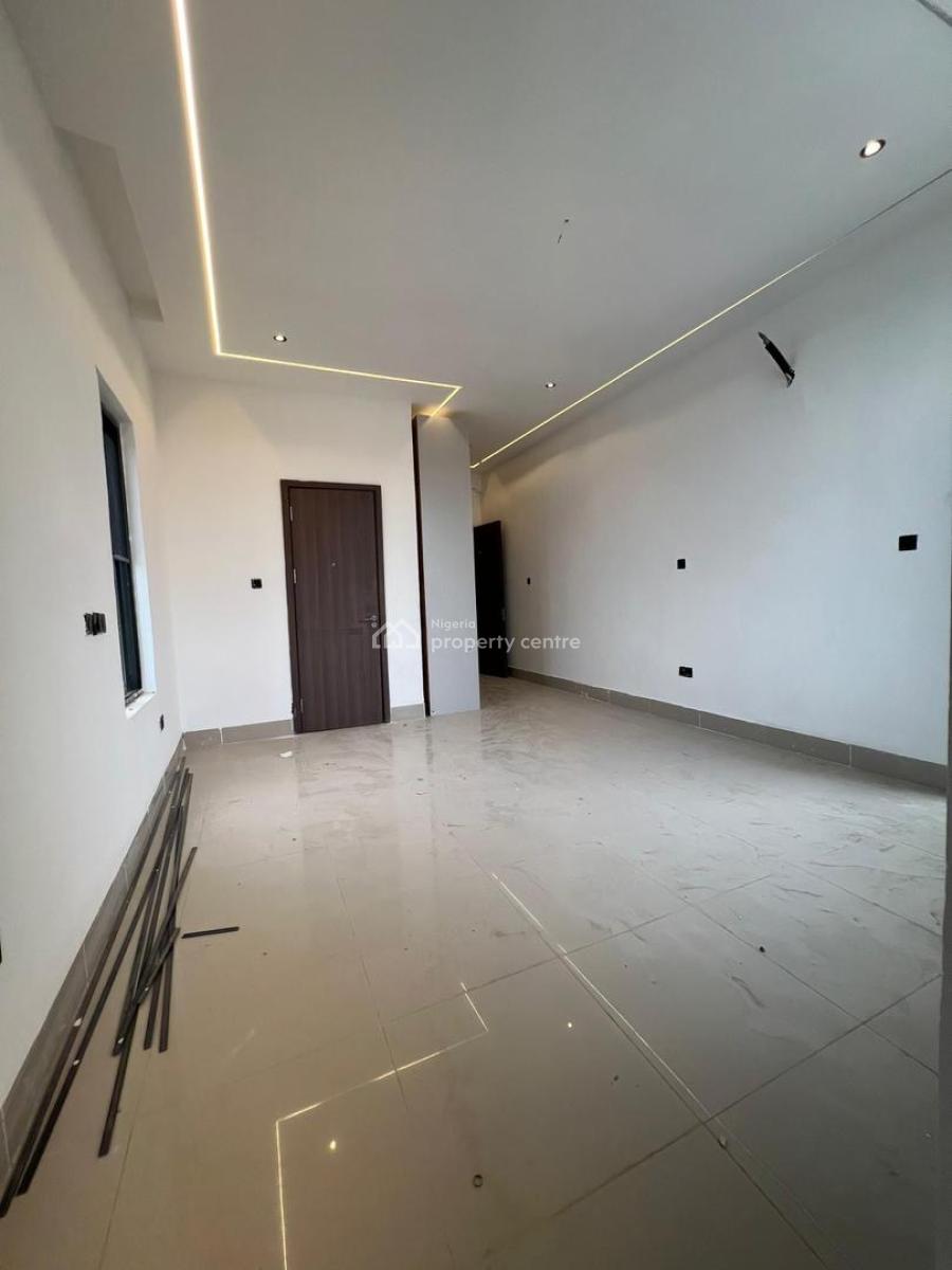 1 & 2 Bedrooms Apartments, Ikate, Lekki, Lagos, Flat / Apartment for Sale