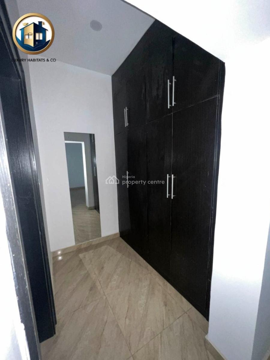 Large & Spacious 3 Bedroom Terrace Duplex, Off Nike Art Gallery, Ikate, Lekki, Lagos, Terraced Duplex for Rent